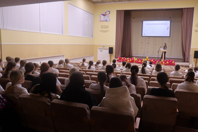 Профессия &ndash; жизнь спасать: "Разговоры о важном" в медицинском колледже 2