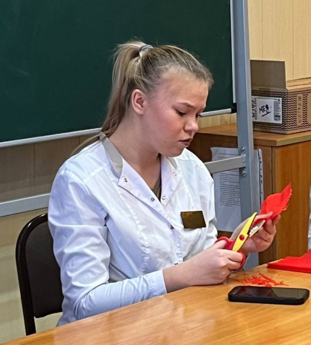 "Герои в нашей памяти: мероприятия к Дню неизвестного солдата" 4