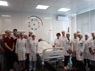 Омский медицинский колледж провел лекцию ко Дню беременных