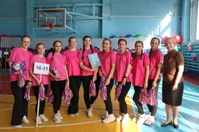Спортивный праздник "Красота, грация, здоровье" в Медицинском колледже 4