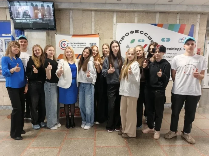 Горизонты будущего: Омские школьники выбирают профессию в сфере здравоохранения. 5